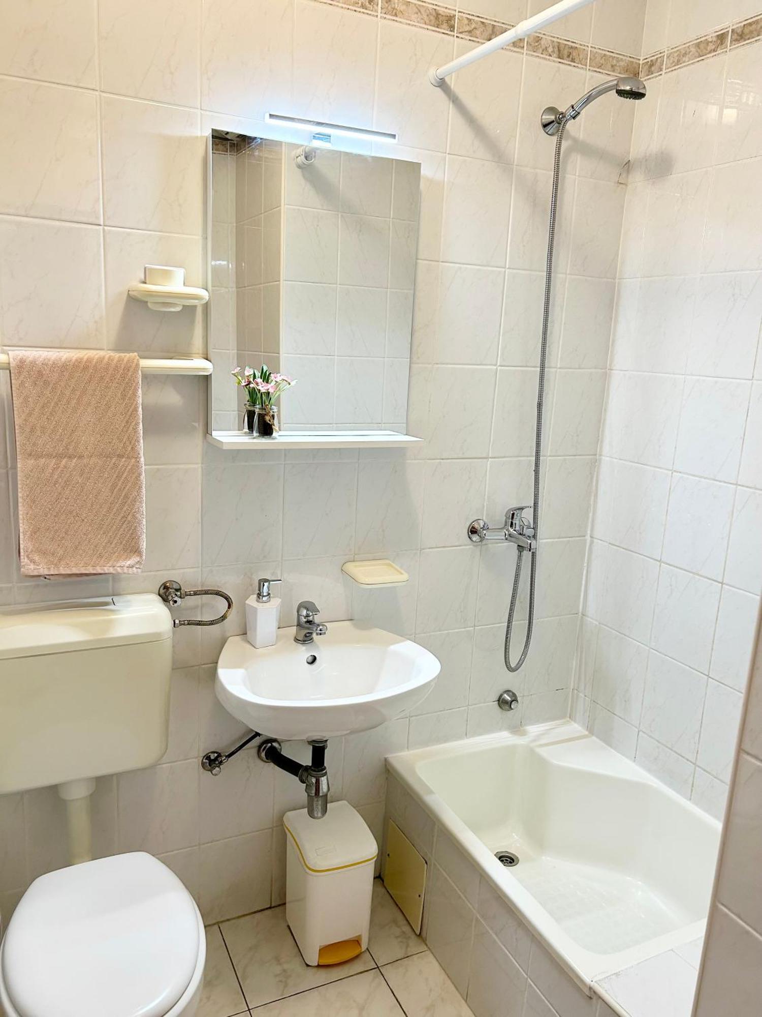 Apartman Zorka ポヴィヤ エクステリア 写真