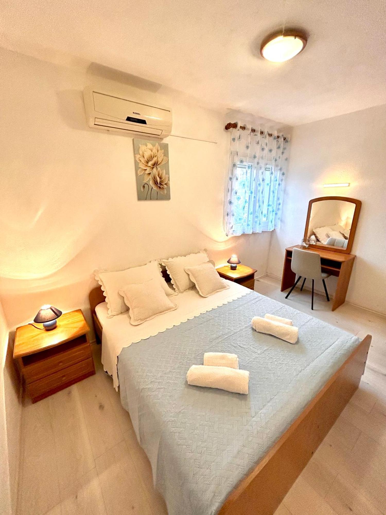 Apartman Zorka ポヴィヤ エクステリア 写真
