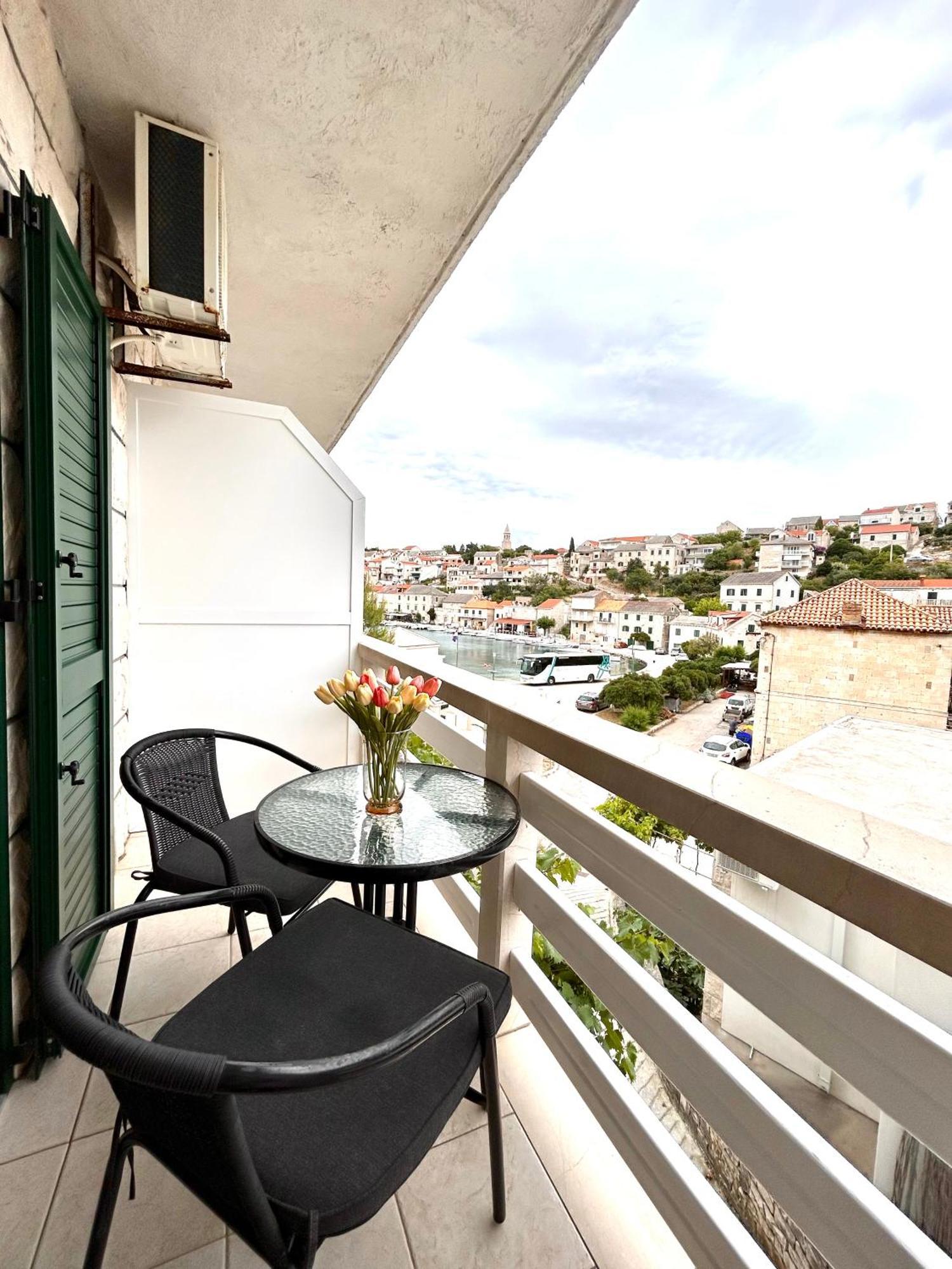 Apartman Zorka ポヴィヤ エクステリア 写真