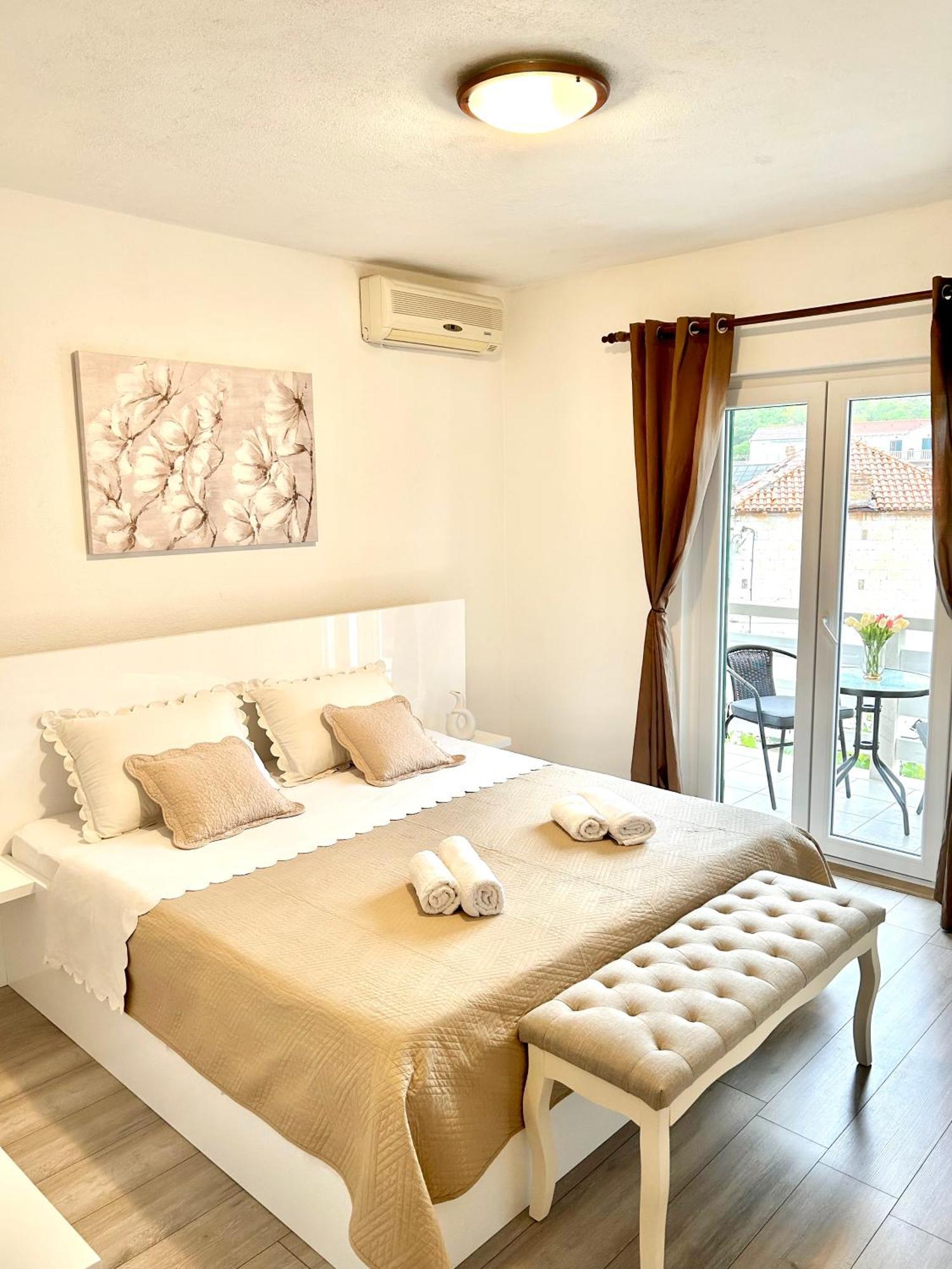 Apartman Zorka ポヴィヤ エクステリア 写真